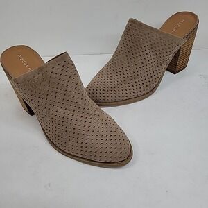 Madden Girl Heeled Mules Perforated Upper  Leather Womens Sz 8 M Block 3" Heel